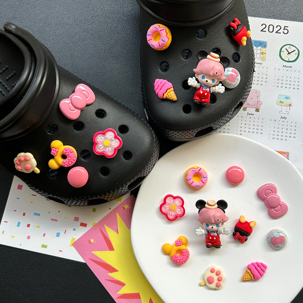 Phụ kiện Pop Mart Dimoo Disney Mickey hoa giày lỗ thích ứng với CROCS, Busch, Zhibixing, tháo rời, ins