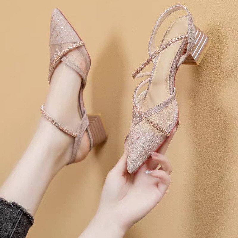 Giày Sandal Bằng Phong Cách Cổ Tích Dày Gót 2025 Mùa Hè Lưới Phong Cách Pháp Mũi Nhọn Rỗng Tất Cả Trận Đấu Giày Bé Gái