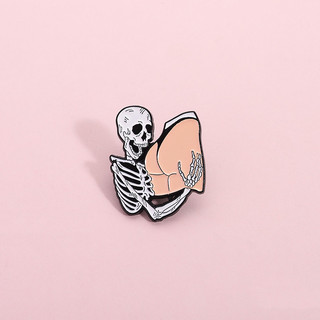Sáng tạo ngộ nghĩnh trâm cá tính đầu lâu kim loại, pin ba lô - phụ kiện Halloween độc đáo cho bạn bè