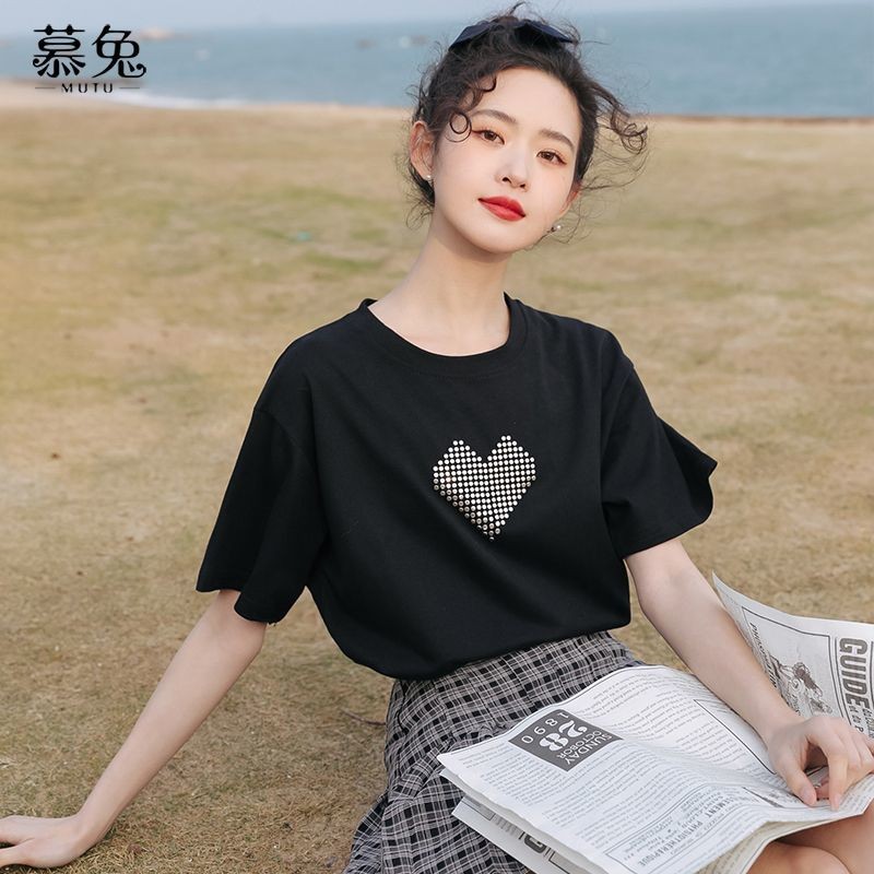 Mutu ins Loose Cotton Nguyên Chất Trái Tim Cổ Tròn Tay Ngắn Nữ Mùa Hè 2026 Thiết Kế Phong Cách Mới Niche Phù Hợp Với Tính Khí Đen Top Hợp Thời Trang