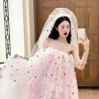 Mẫu mới khăn lau đám cưới có kẹp pompom ngọt ngào và phụ kiện veil lưới tulle bướm màu trắng