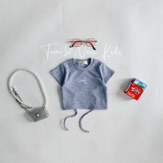 A24-[tomnaukids] Áo thun cộc tay Croptop thêu nơ rút dây cho bé gái thun bozip cotton size từ 8-35Kg