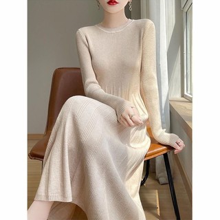 Đầm Mới Thu Đông Phong Cách Cổ Tròn Chui Đầu Áo Len Đầm Có Áo Đáy Dệt Kim Nữ Phong Cách Phương Tây Váy