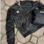 Áo Khoác Dê Gà Khóa Kéo Ngực Logo Sắt Lưng Thêu Tay Rút Chun KCloset Áo Bomber Gió 2 Lớp Dày Dặn Dáng Rộng Nam Nữ NA953