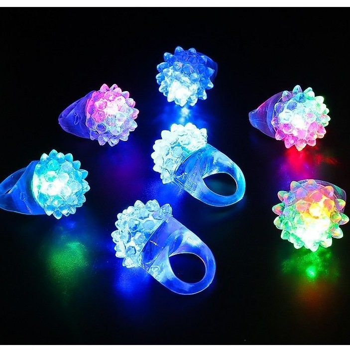 ✨Dạ Quang Vòng Dâu LED Cao Su Mềm Ngón Tay Ánh Sáng Bán Chạy Nhất Sản Phẩm Nóng Vòng Đồ Chơi 25.7.16