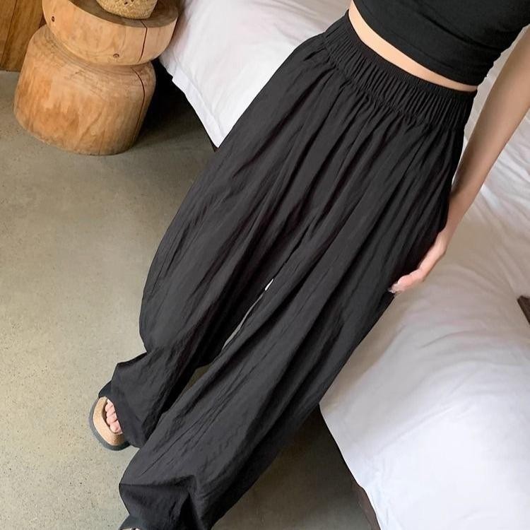 Quần Dài Nữ Ống Rộng Nhăn Cạp Cao Chất Dù Gió Nhăn Siêu Hack Dáng -Q055 Nhung Women Pants Thun Voi Ong Đen