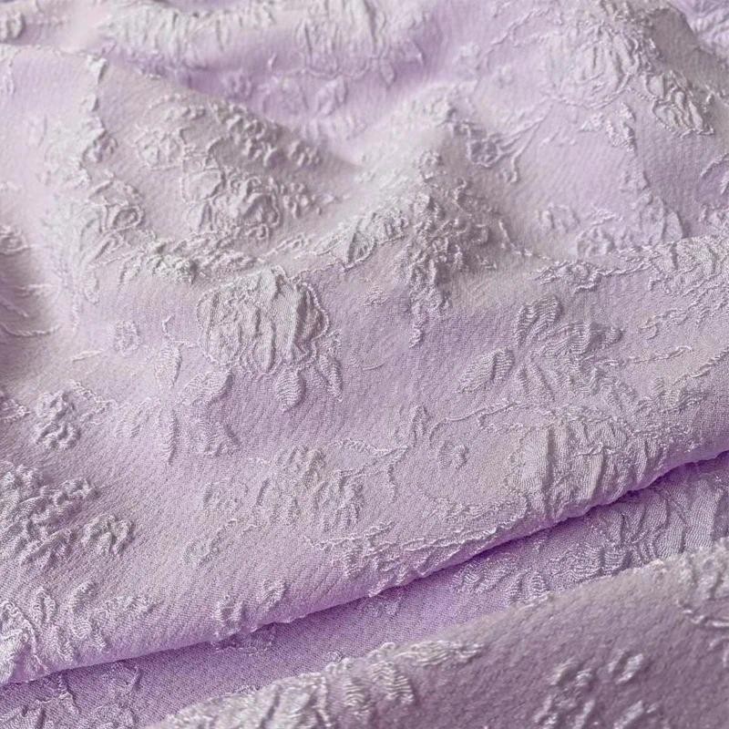 Dập nổi hoa hồng nhỏ trên vải jacquard 50x150cm, phù hợp may váy nữ handmade