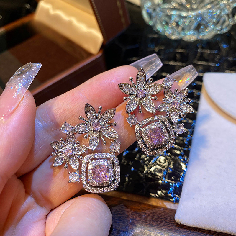 Bông tai hoa Zircon thời trang mới sang trọng sang trọng