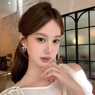Bộ sưu tập Ocean Series 2025 - Bông tai vỏ sao biển đơn giản