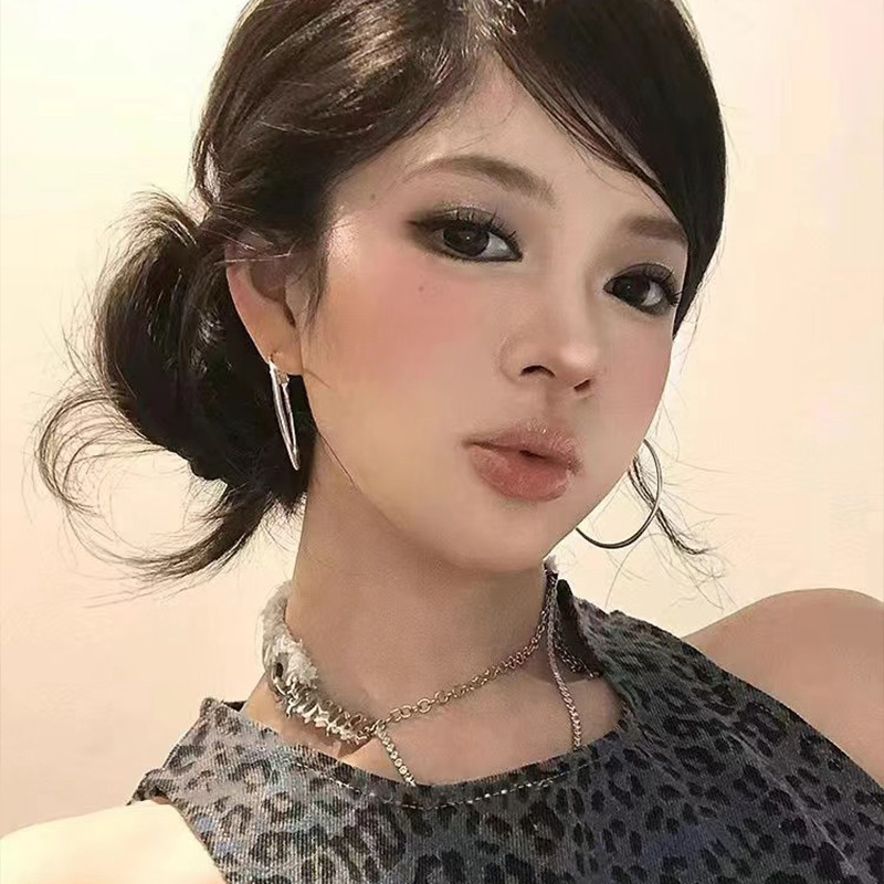Bông tai nữ bạc cao cấp 2026 Bông tai đơn giản phong cách mới