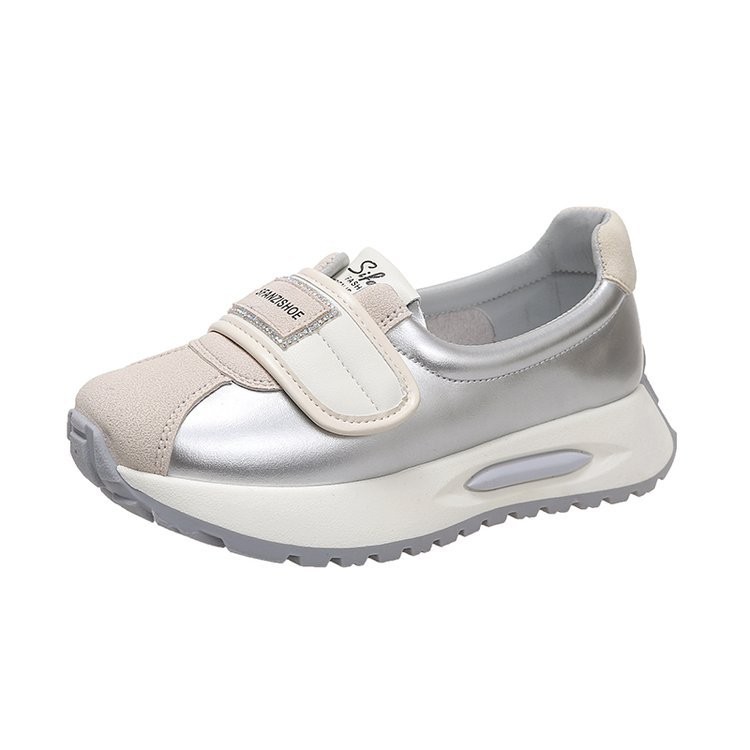 Mùa Hè 2024 Phong Cách Mới Niche Muffin Phù Hợp Với Màu Sắc Thường Ngày Retro Velcro Loafers Giày Đế Mềm Nữ
