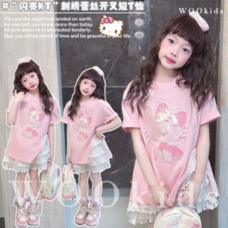 Áo Thun Bé Gái Họa Tiết Hello Kitty Đính Kim Tuyến – Áo Cotton Ngắn Tay Kèm Ren Ngọt Ngào