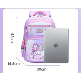SUN EIGHT - 90209 Balo học sinh Cấp 1 siêu nhẹ, chống gù, chống thấm nước