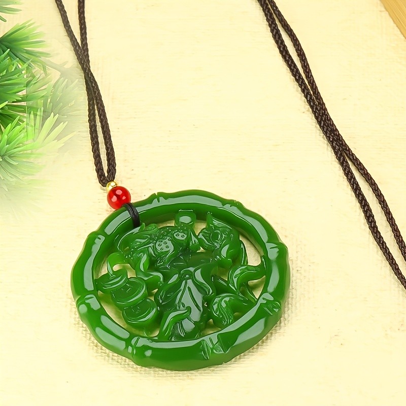 Đá tự nhiên xanh băng trong suốt hai mặt khắc họa tiết Cicada - Dây chuyền thời trang phù hợp mọi dịp