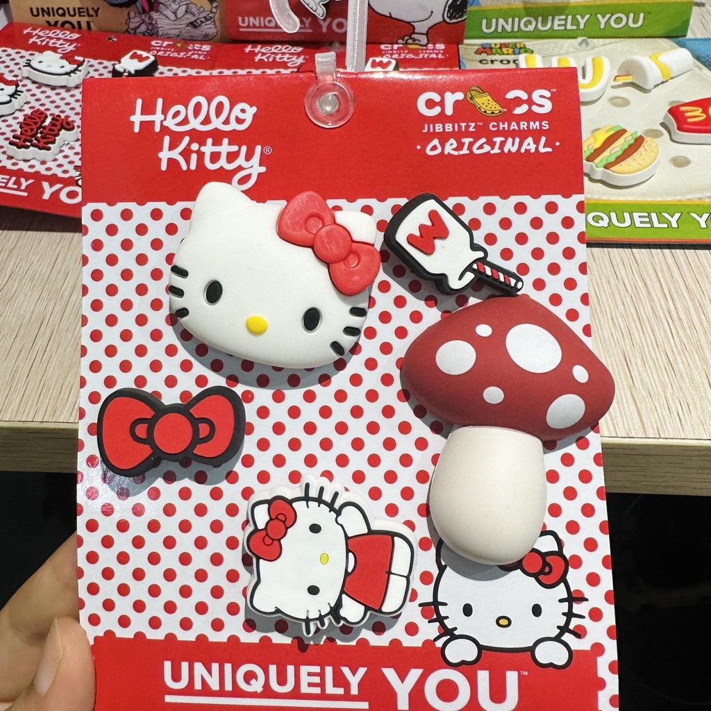 Phụ kiện Hello Kitty có thể tháo rời cho giày lỗ/giày cao cấp, họa tiết hoa Busch Zhibixing