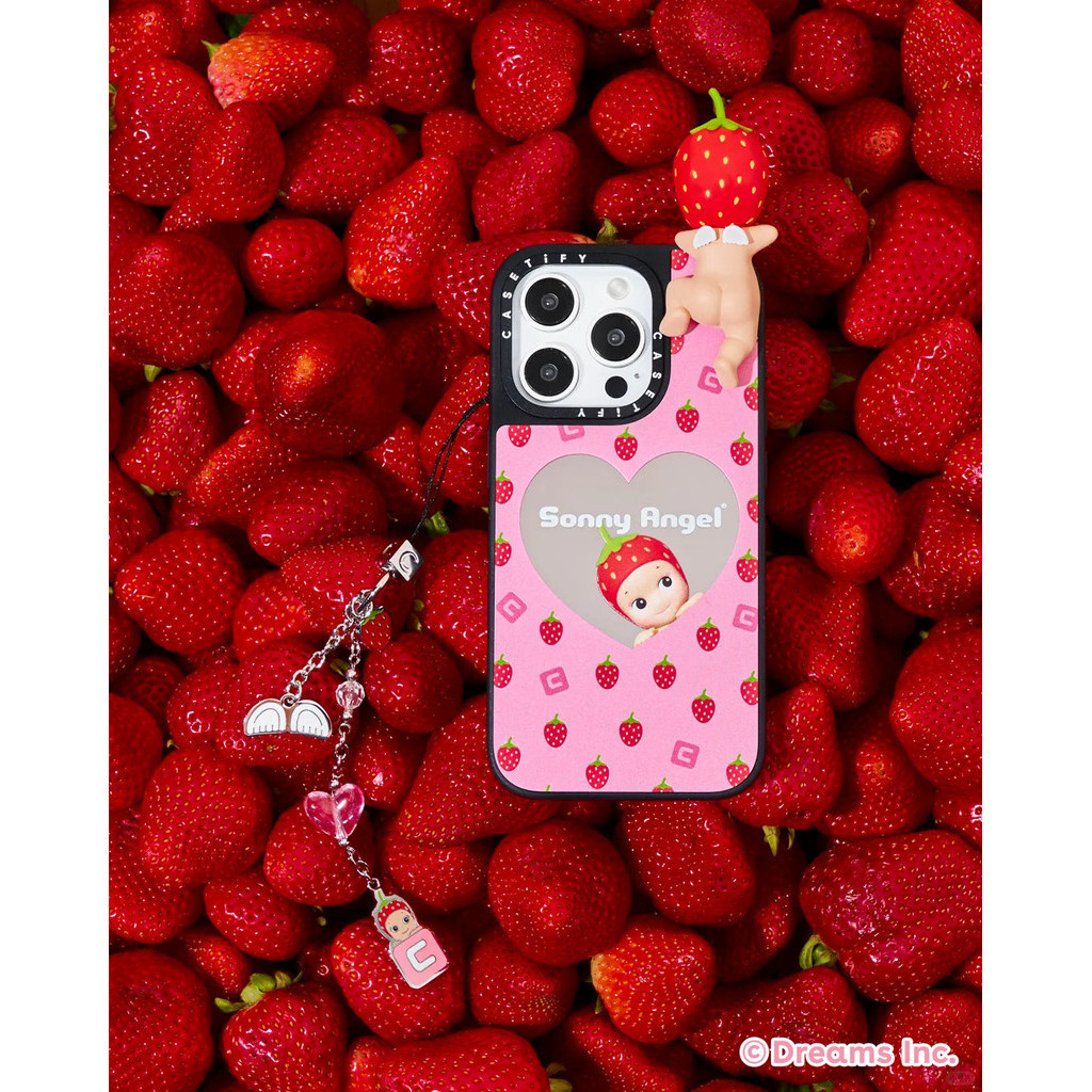Casetify X Sonny Angel Harvest Heart Strawberry IPhone Case Hút từ tính Matte Black & Silver Mạ