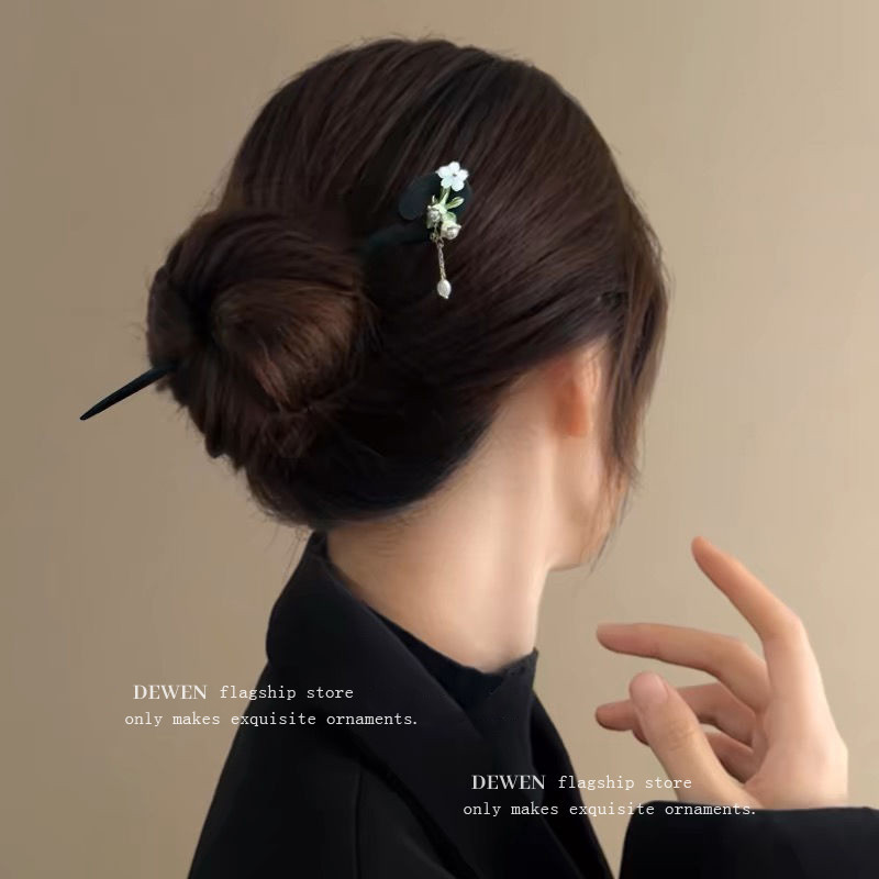 Kẹp tóc phong cách Trung Quốc mới Nữ Lily of the Valley Flower Kẹp tóc bằng gỗ