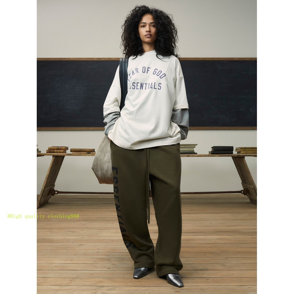 * * * * Chất lượng cao * * * FEAR OF GOD ESSENTIALS Áo thun ngắn tay họa tiết chữ cung