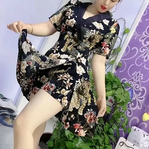 Mùa hè mới in thoáng khí thời trang ngắn tay áo quần short hai mảnh bộ nữ