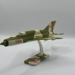 Mô hình kit lắp ráp máy bay MIG-21 phiên bản quân đội hungary