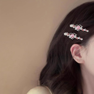 Kẹp tóc nữ phong cách thoáng mát với họa tiết hoa bướm và kim cương giả, màu hồng ngọt ngào