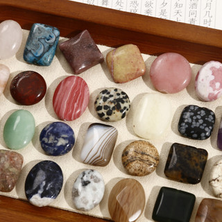 Hình học không đều và hình bầu dục từ đá tự nhiên, phụ kiện trang sức handmade bao gồm vòng cổ và mặt dây chuyền, chất liệu đẹp mắt, phù hợp cho bán buôn