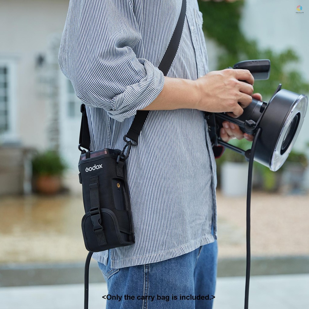 Túi đựng di động Godox CB-57 có dây đeo vai có thể điều chỉnh cho đèn Flash Godox AD200 / AD200Pro