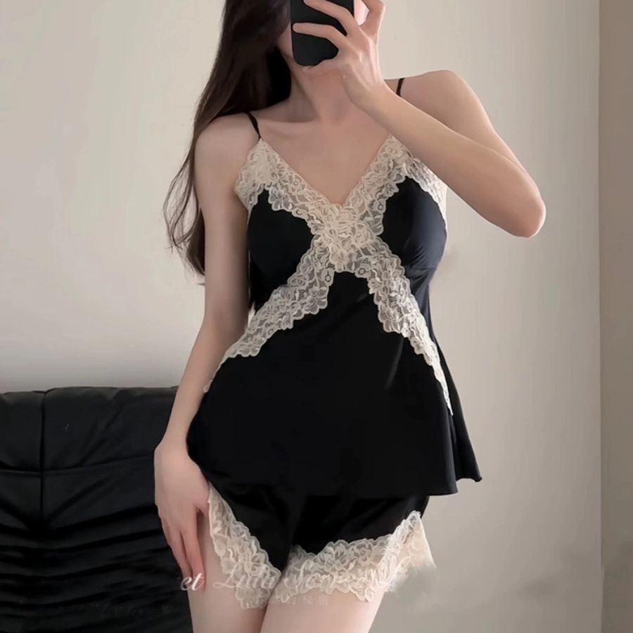 Bộ Đồ Ngủ Nữ Gợi Cảm Có Miếng Lót Ngực Mùa Hè Mỏng Phong Cách Băng Lụa Treo Quần Short Hai Mảnh Bộ Ren Áo Vest Gợi Cảm Homewear