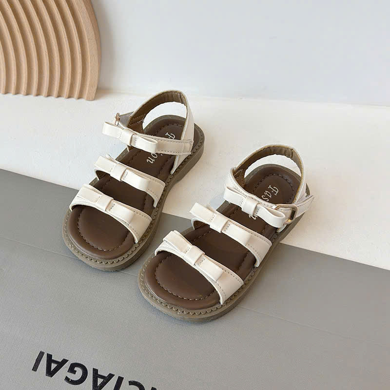 ( hàng sẵn ) sandal bé gái dép quai hậu cho bé quai chéo nơ xinh xắn êm chân QCCC full hộp trắng cho bé từ 1 tuổi SL062