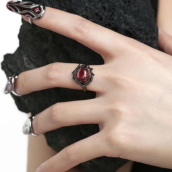 Retro Gai Ruby Nhẫn Unisex Punk Gothic Kim Loại Nhẫn Đen Cá Tính Có Thể Điều Chỉnh Mở Nhẫn Nam Nữ Trang Sức Quà Tặng