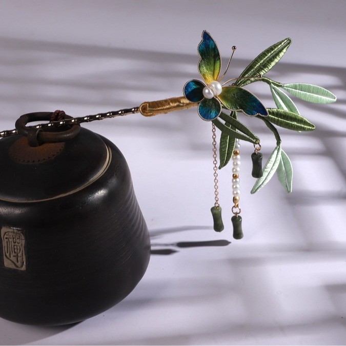 Kẹp tóc handmade lụa nhung hoa tangling bướm lá tre - Phù hợp với trang phục cổ điển Trung Quốc và sườn xám