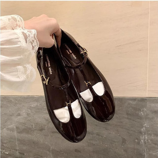 Giày đế bệt mũi tròn có khóa vàng Lizhen
