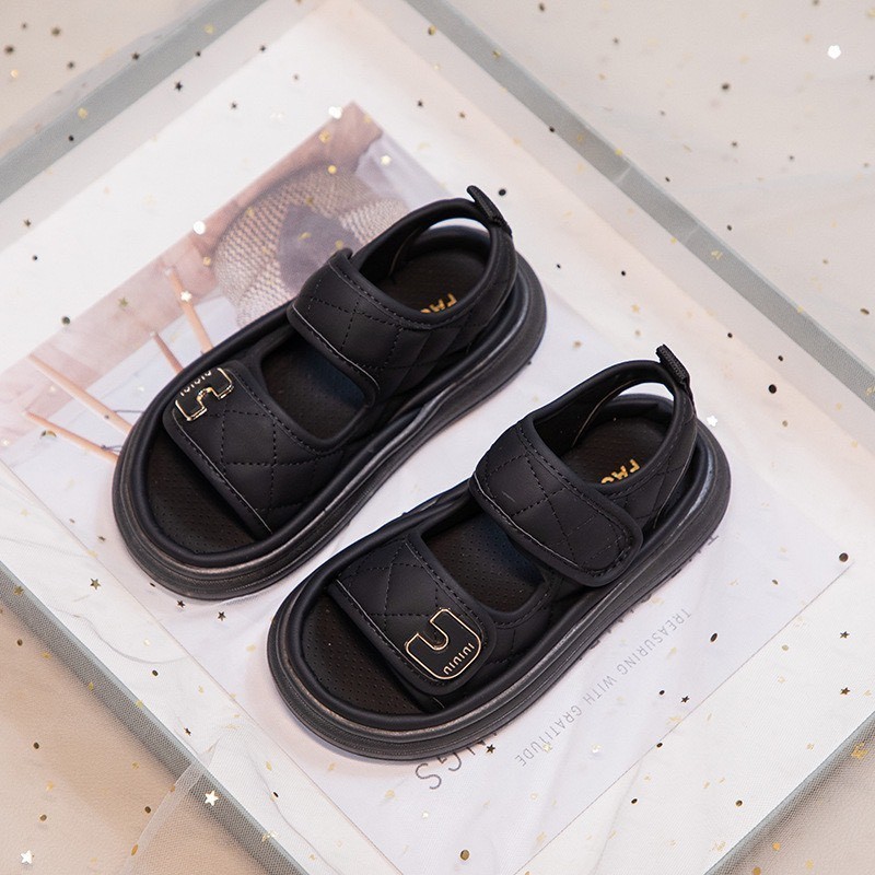 sandal bé gái dép quai hậu cho bé đi học nhẹ êm chân chống trượt mẫu mới QCCC full box kiểu dáng năng đông XD656