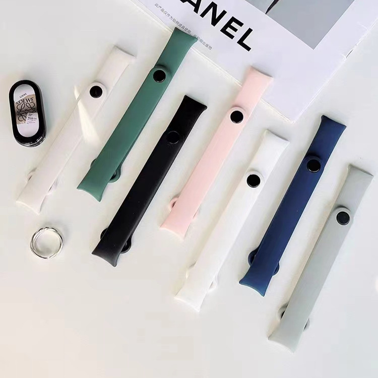 Không Có Đồng Hồ Cho Mi Band 8 9 NFC Dây Đeo Mi Band 10 8 Phụ Kiện Silicon Mềm Thay Thế Cho Xiaomi MiBand 7 6 5 4 3 Vòng Tay