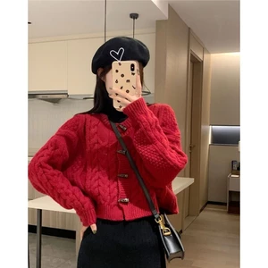 Áo khoác cardigan len dệt kim dáng rộng phối cúc khuy sừng độc đáo phong cách Hàn Quốc MT33 SP207