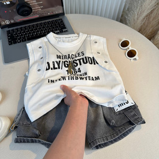 Bộ đồ bé trai mùa hè cá tính - Áo ba lỗ in chữ + quần short jean phong cách Hàn Quốc