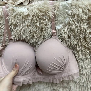 Đồ lót Big Cup Push-Up Áo ngực có vòng thép Tính khí nữ tính Áo ngực nâng quây Áo ngực dày