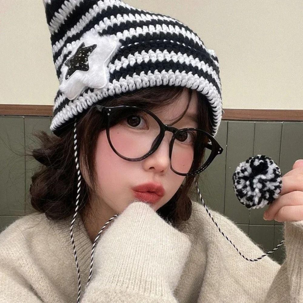 Mũ Beanies Monostyle Y2K với họa tiết sọc ngôi sao đáng yêu, tai nhọn như quỷ mèo, phù hợp thu đông