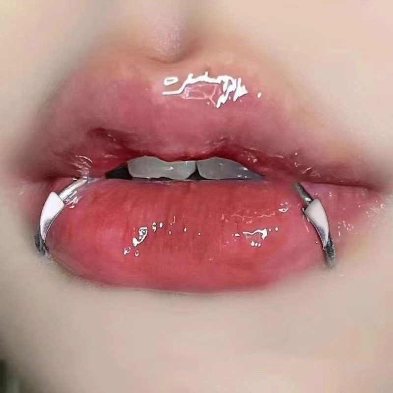 Coo Thép không gỉ Ma cà rồng Fangs Lip Cuff Không xuyên môi Kẹp môi Độc đáo Phụ kiện môi Hoàn hảo cho chủ đề Halloween thậm chí