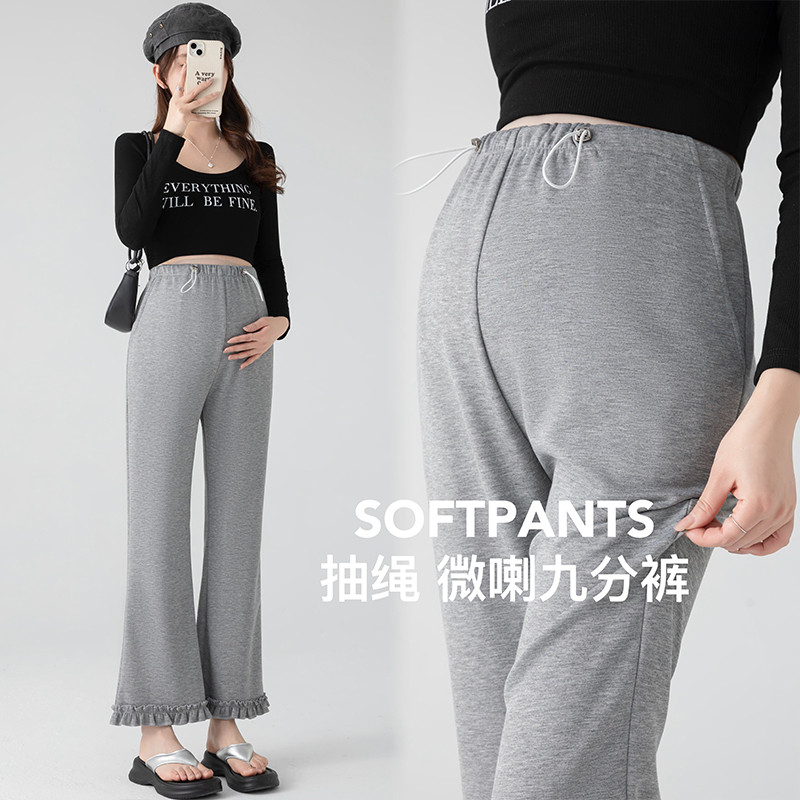 Trang phục bà bầu mùa hè cao eo, thiết kếflowy và thoáng mát