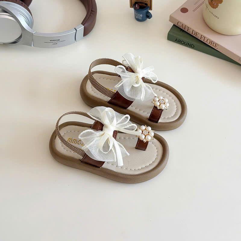 sandal bé gái dép quai hậu cho bé xỏ ngón nơ xinh xắn êm chân QCCC full hộp trắng cho bé từ 1 tuổi MG BABY V7767