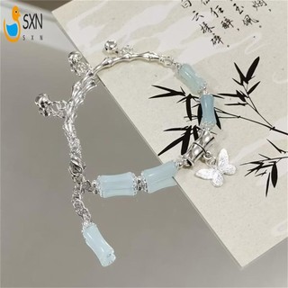 Vòng tay hạt thủy tinh phong cách tự nhiên với thiết kế bướm quyến rũ