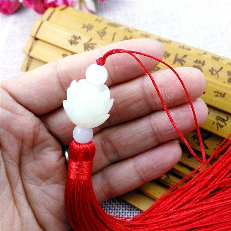 Tua rua ngọc bộ hoa sen nhiều màu, Nguyên liệu làm trang sức cổ trang