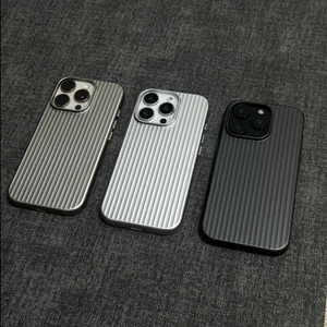 Ốp Điện Thoại IPhone 17 I16 Vỏ Điện Thoại Kim Loại Họa Tiết Sóng 15 Pro max Ốp Điện Thoại Siêu Mỏng Mờ 14 Pro Vỏ Bảo Vệ Chống Sốc