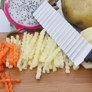 (COMBO 3) DAO CẮT RAU CỦ LƯỢN SÓNG ALINE, Giúp Trang Trí Thực Phẩm Đẹp Mắt, Dễ Dàng Sử Dụng