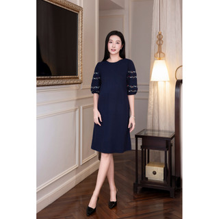 SWANLAKE | Váy Đầm Nữ Suông Vải Linen Tay Bí Lỡ Thêu Hoa Cổ Tròn Có Túi Công Sở Thanh Lịch D12768
