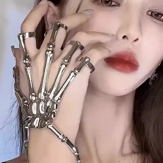 Vòng tay xương phóng đạipunk và thiết kế Halloween độc đáo