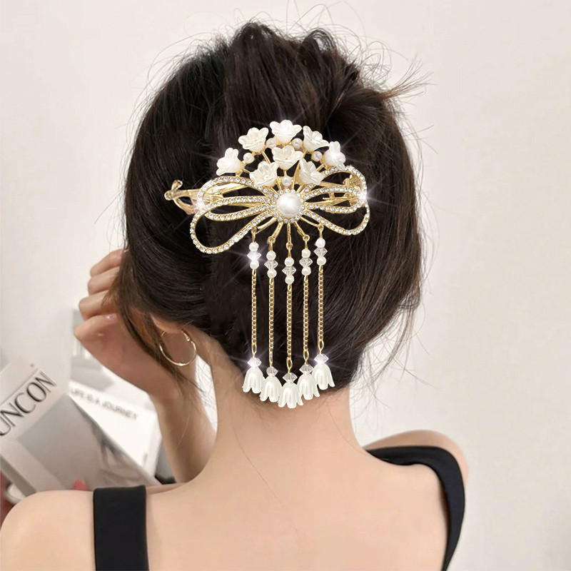 Kẹp Tóc Bướm Tua Rua Thời Trang Nữ 2026 Kẹp Tóc Cao Cấp Phong Cách Mới