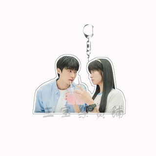 Móc khoá in hình Lovely Runner Cõng Anh Mà Chạy Acrylic phụ kiện treo ba lô chìa khóa quà tặng