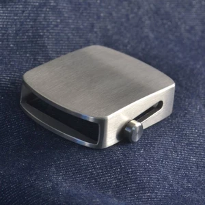 Khóa dây nịt nam thép không gỉ 00516 | Khóa con lăn tự động không răng | Nội rộng 3.9cm | Không rỉ sét bền chắc | Khóa trượt trơn phụ kiện dây nịt | Phù hợp công sở & giải trí